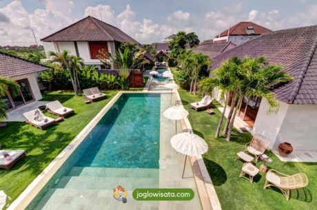 7 Villa Bali Seminyak dengan View Keren